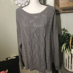 Liz Claiborne chunky grey sweater